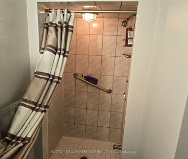 For Lease - 36 Plumridge Court Unit# B, Ajax, Ontario - Photo 5