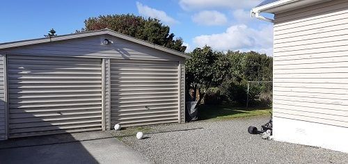 Large house with double garage - Photo 1