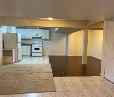For Lease - 803 Sombrero Way, Mississauga, Ontario - Photo 4
