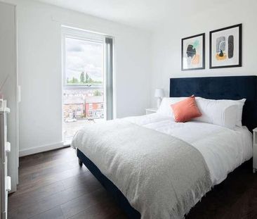 Dale House, London Road, Hazel Grove, Stockport, SK7 - Photo 2