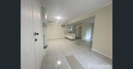 17 Kenneth St, Braybrook, Vic 3019 - Photo 4