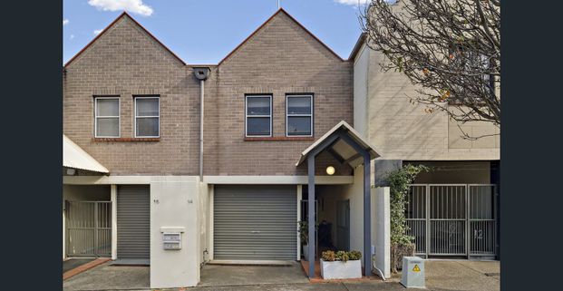 Tranquil Living In Harbourside Pocket One Street Back From The Water - Photo 1