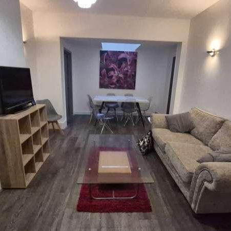 Hainualt Road, Leytonstone, E11 - Photo 1