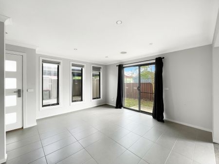 1A Zora Court, Sebastopol - Photo 2