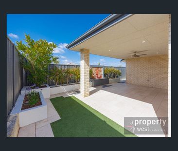 33 Fishbone Turn, Banksia Grove, WA 6031 - Photo 5