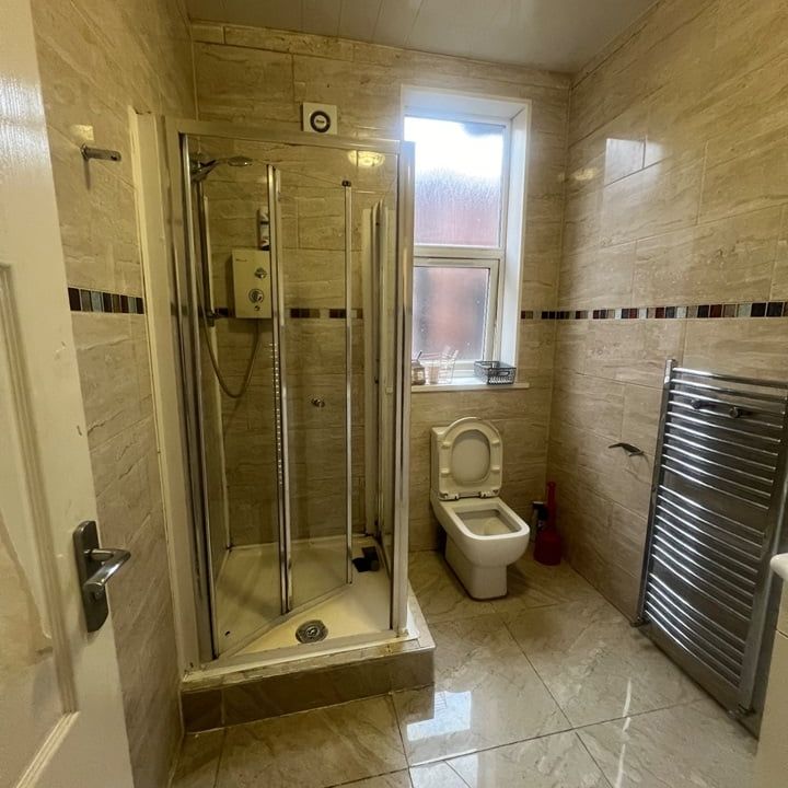 Room in a Shared House, Arcadian Gardens, N22 - Photo 1