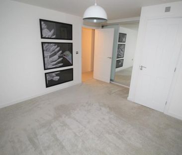 4 bedroom property to rent - Photo 6