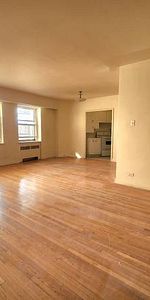 ** Because You Deserve Large 2bed 1.5bath, Concrete Building, CDN, UDM - Photo 4