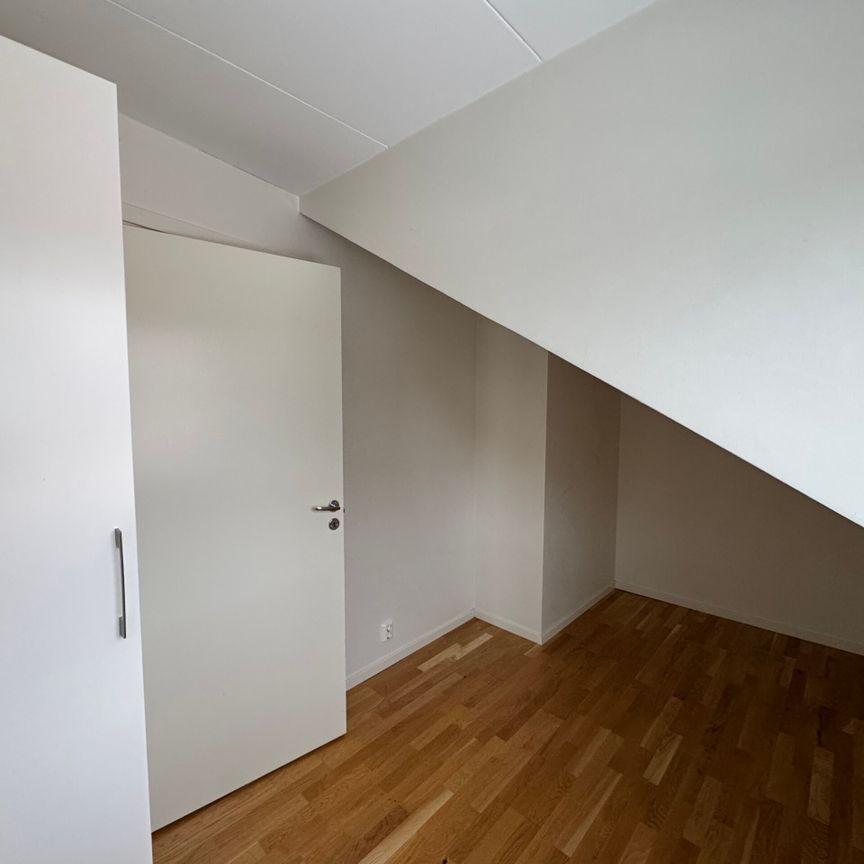 Odengatan 6 – 3 rok (1401) - Photo 1