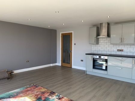 West Bight, Lincoln, LN1 3BE, Property for rent - Photo 2