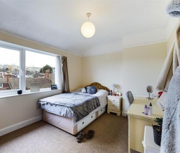5 bedroom terraced house to rent - Photo 5