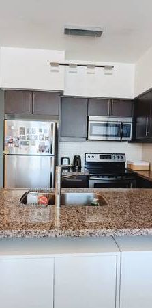 Rent -2 Bed,1 Bath Condo in Bayview Village - Photo 1