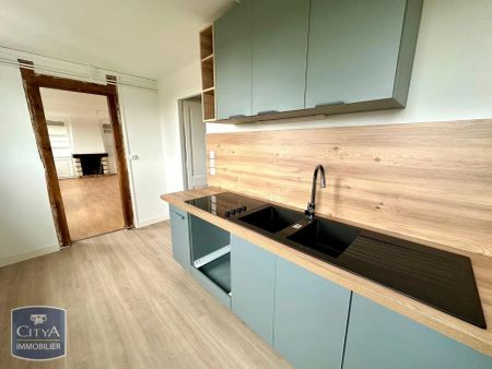 Appartement à louer 5 pièces 111.37m² - Photo 3