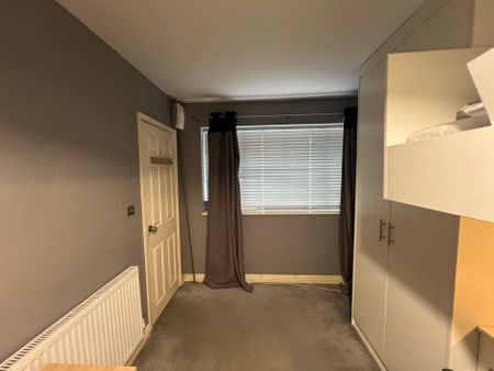 wallbrook drive - Photo 3