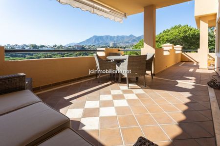 Apartamento en Marbella, Golf Rio Real, alquiler - Photo 3