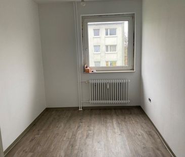 Renovierte 3-Zimmer-Wohnung mit Balkon in Hemelingen - Photo 5