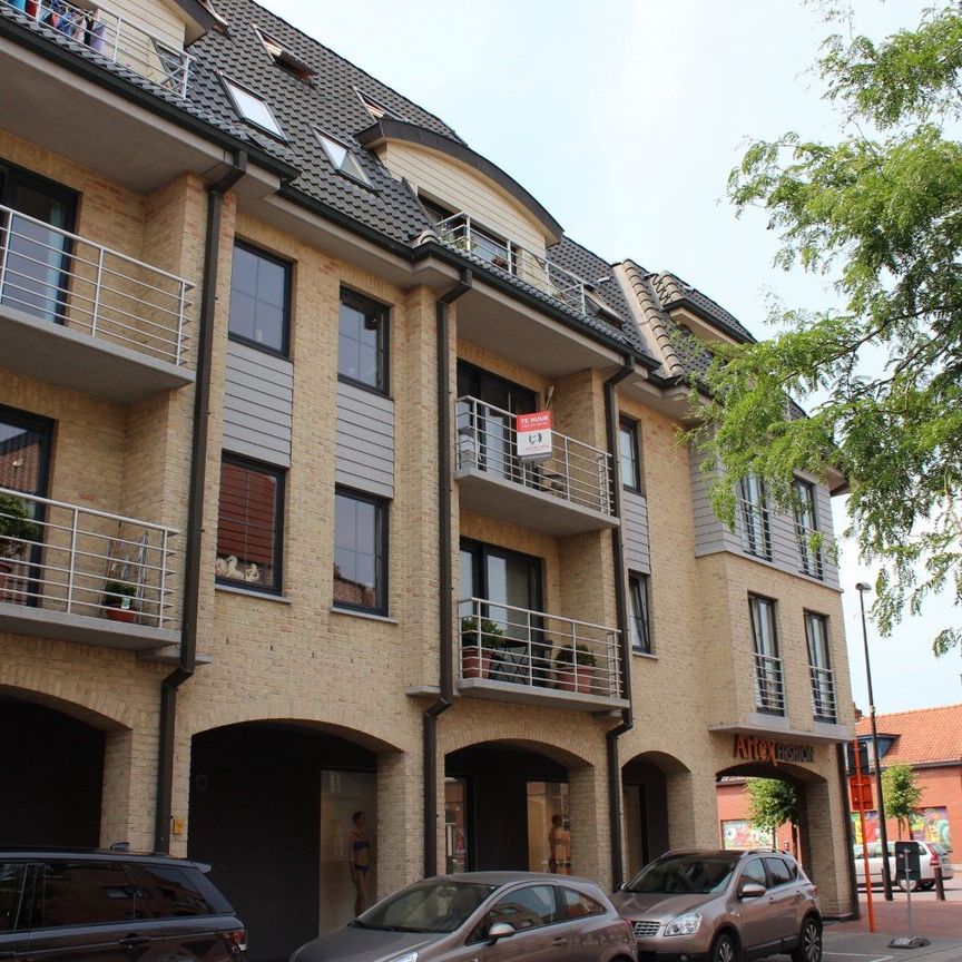 Ruim appartement (98m²), zeer centraal gelegen! - Photo 1