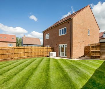 3 bedroom semi-detached house to rent - Photo 3