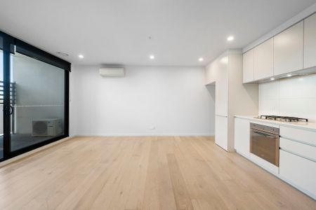 209/5 Beavers Road, Northcote. - Photo 2