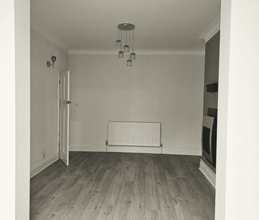 3 bedroom apartment to rent - Photo 1