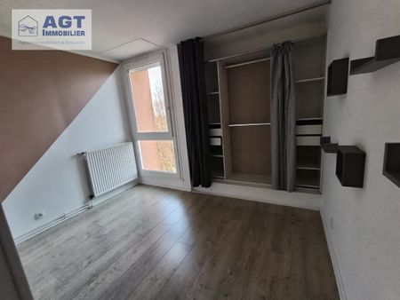 Location Appartement 4 pièces 79m² BEAUVAIS 60000 - Photo 3