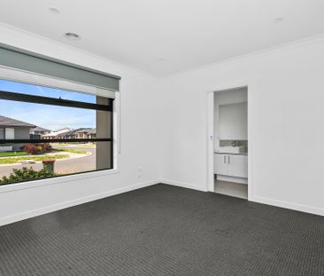 Contemporary, Comfort in a Convenience Location! - Photo 1