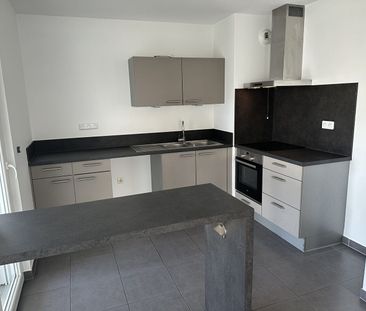 Location Appartement 3 pièces 77m² STRASBOURG 67000 - Photo 3