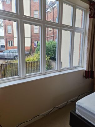 2 Bed Flat, Living, LE4 - Photo 1