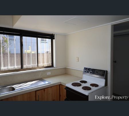1/69 Brisbane Street, Mackay, Qld 4740 - Photo 3