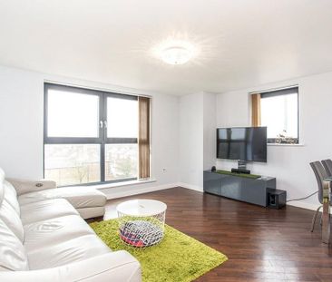 2 bedroom flat to rent - Photo 3