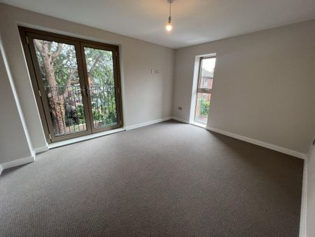2 bedroom flat to rent - Photo 4
