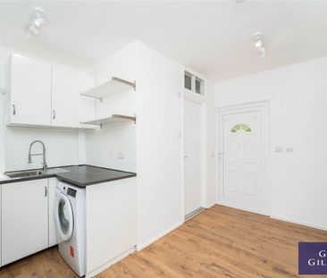 Woodhouse Avenue, Perivale, Greenford, UB6 8LE - Photo 2