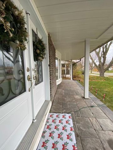 For Lease - 17 Boundy Crescent, Toronto, Ontario - Photo 2