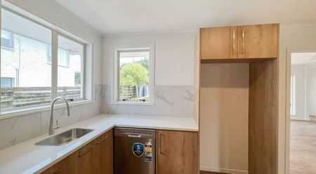 5 Bedrooms Takapuna - Photo 4