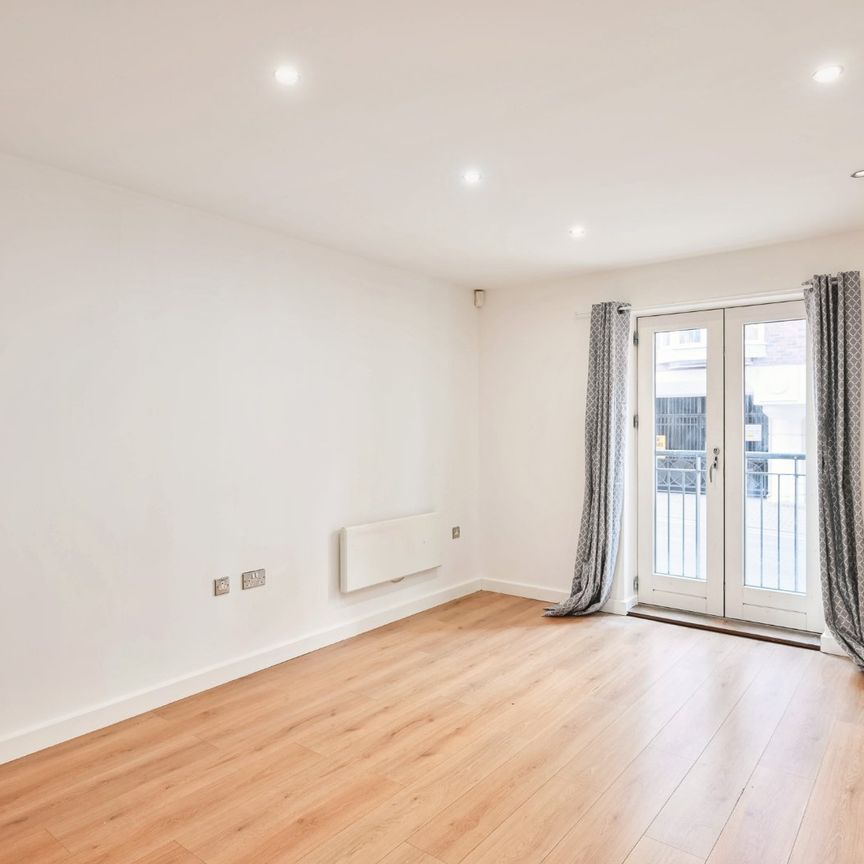 1 bedroom apartment to rent - Photo 1