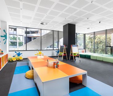 River View Stylish Apartment - Photo 1