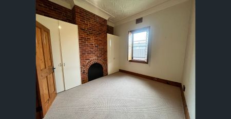 Modern Luxury meets Classical Charm! - Photo 2