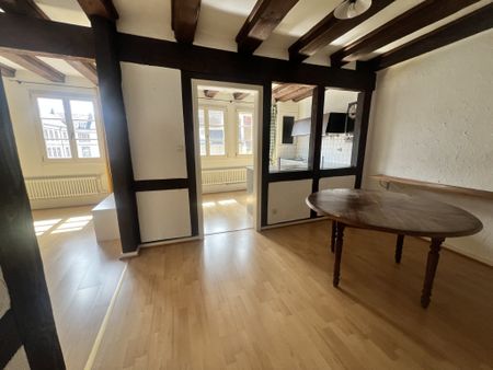 location Appartement 4 pièces à Colmar - REF 1179IB - Photo 2