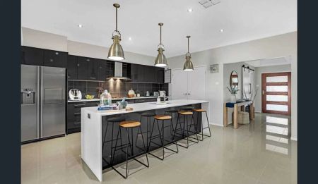 Wow - so Much Space - Photo 3