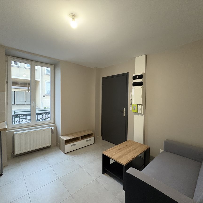 Location Appartement 2 pièces 22m² ORSAY 91400 - Photo 1