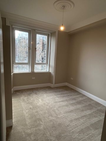 1 Bed Flat, Barlogan Avenue, G52 - Photo 4