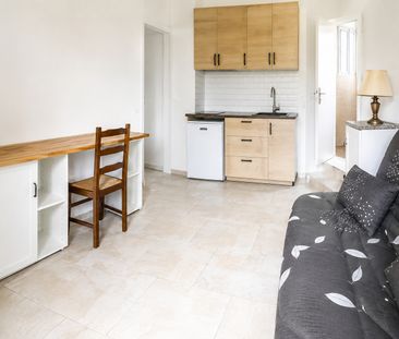 Studio- terasse-Le petit Clamart- 16m2 - Photo 5