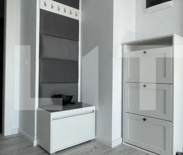 Prima închiriere: Apartament cu 2 camere, 59mp, zona Decebal Residence - Fotografie 1