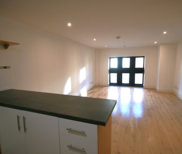 Maxwell Road, Sizeable 2 Bedroom Unfurnished Apartment, Pollokshiel... - Photo 2