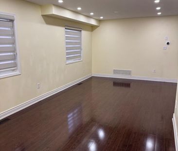 For Lease - 289 Edenbrook Hill Drive, Brampton, Ontario - Photo 4