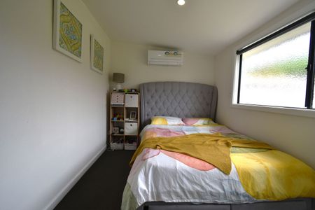 Greatly Located 3 Bedroom House in Huntingdale! - Photo 4