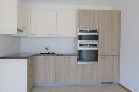 2 ½ PIÈCES AVEC BALCON SUD - Proche de la gare ! - Foto 3