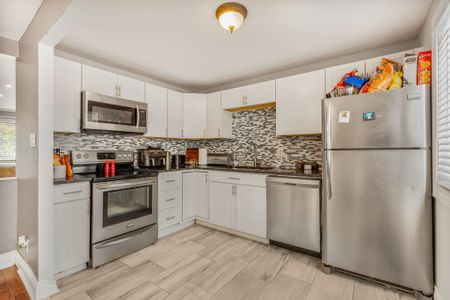 For Lease - 7824 Jeanne D'arc Boulevard Unit# 70, Orleans - Convent Glen and Area, Ontario - Photo 4