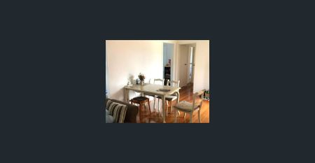 Corner Convenience - Photo 4