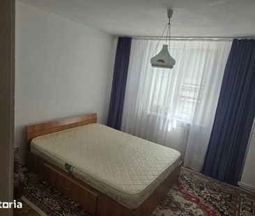 Ofer spre închiriere apartament cu 3 camere,etaj 3,Robea - Fotografie 5